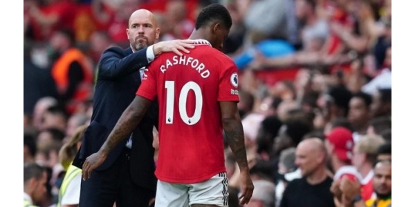 dziesięć Wiedźma nie jest próżna